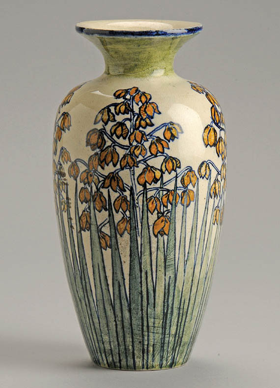 Marie de Hoa LeBlanc, artist, Spanish dagger vase, c. 1897