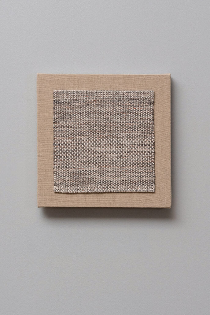 Ahree Lee. Noise, 2019. Cotton, linen and copper on canvas.